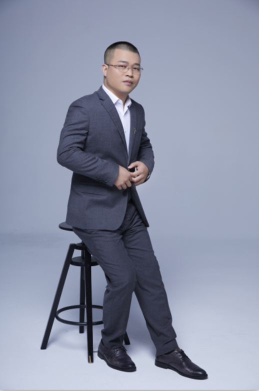 杨华