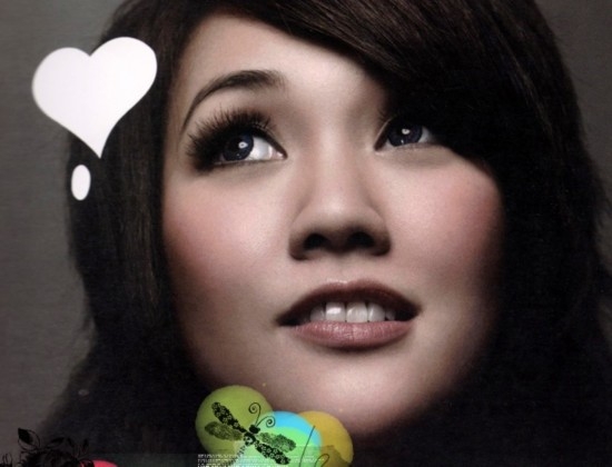 《钟无艳》是 a target="_blank" href="/item/谢安琪/3130282" data