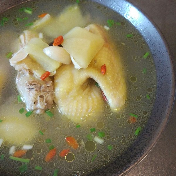 草石蚕田百合鸡汤