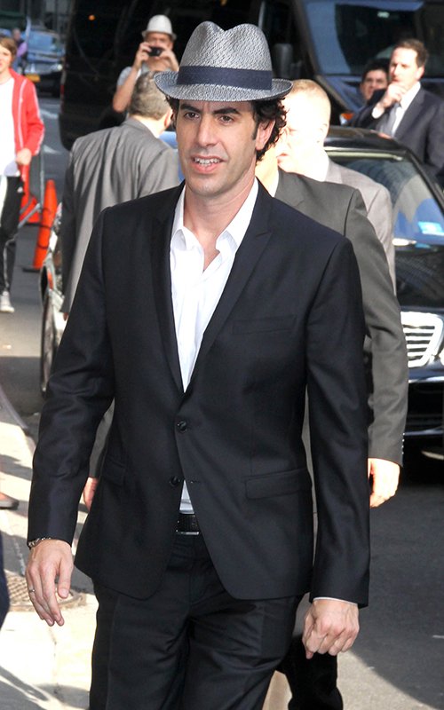  p>萨莎·拜伦·科恩(sacha baron cohen),1971年10月13日出生于英国