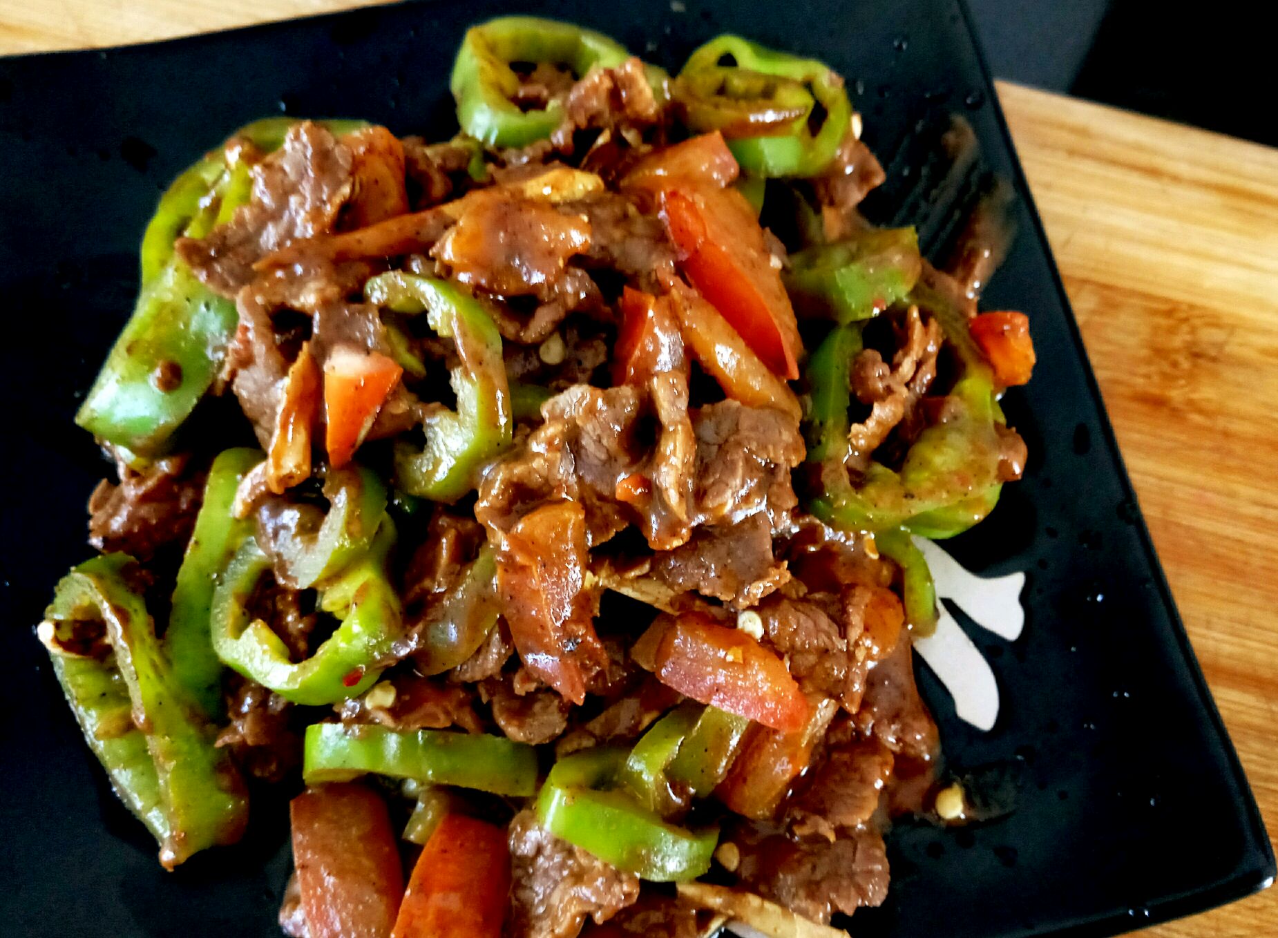 爆香黑椒牛肉