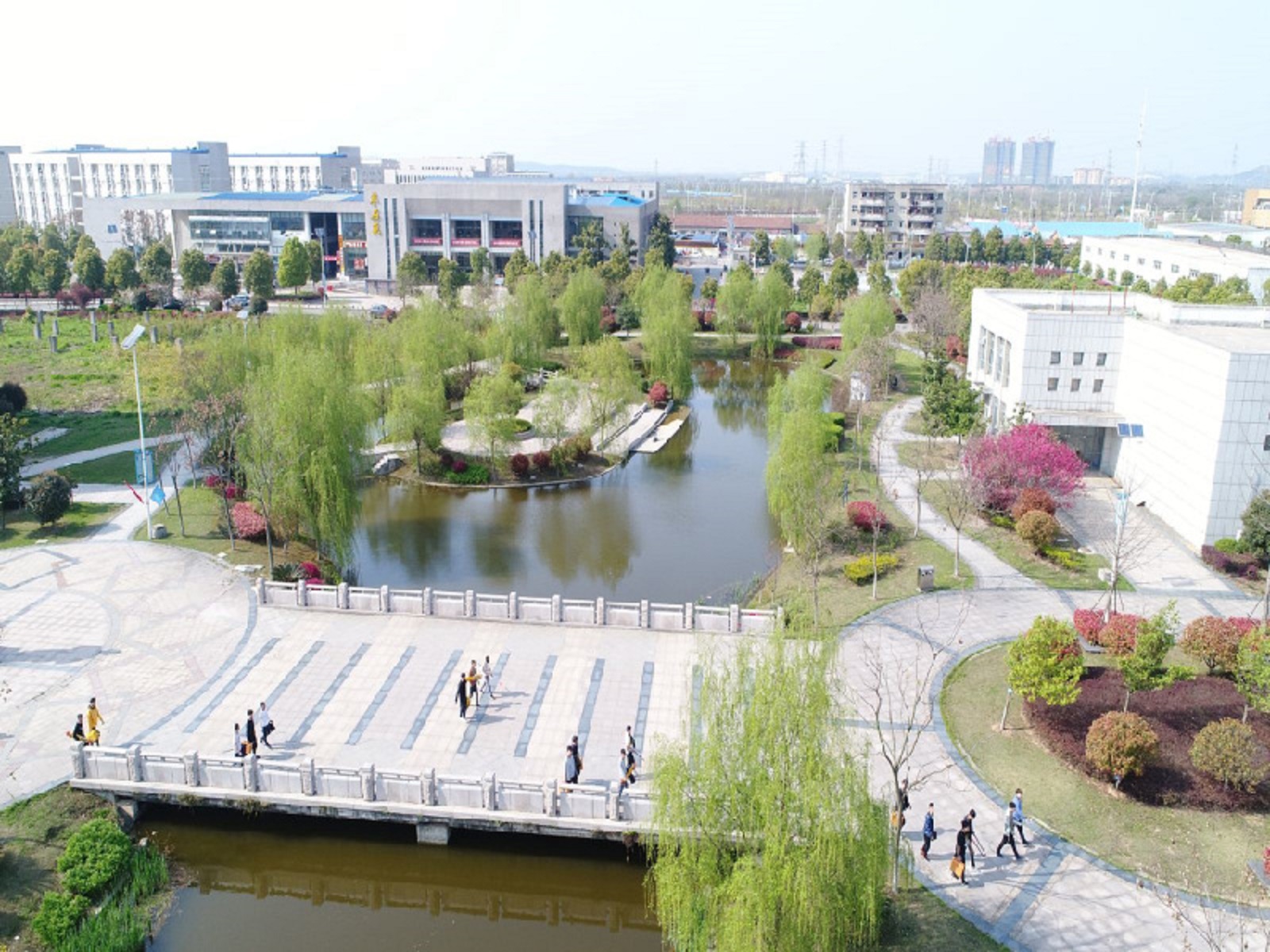 湖北国土职业资源学院