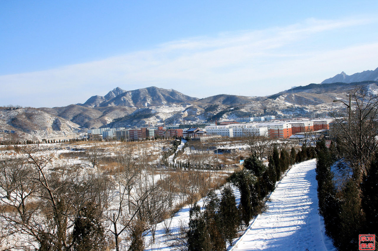  p>鹰手营子矿区是隶属 a target="_blank" href="/item/河北省