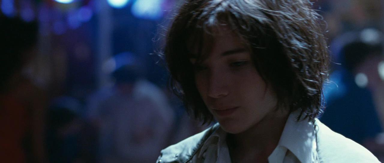  p>托比·瑞格波 i>(toby regbo) /i>,1991年10月18日出生于英国伦敦