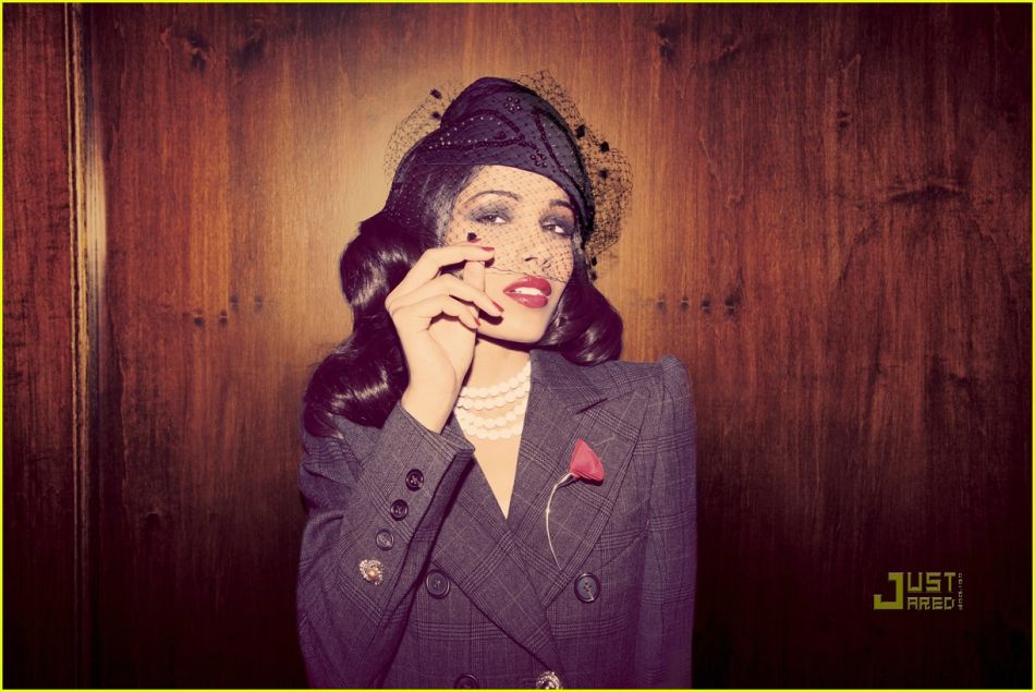  p>芙蕾达·平托 i>(freida pinto) /i>,1984年10月18日出生于印度