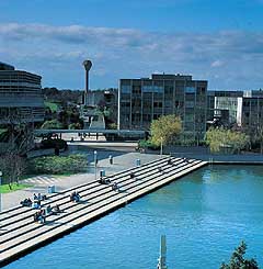 dublin),又称爱尔兰国立大学都柏林大学学院或爱尔兰国立都柏林大学