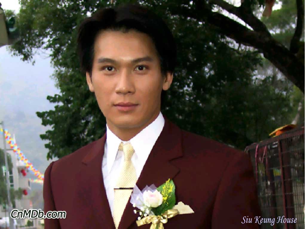  p>甄志强,绰号"小强",出生于中国香港,是一名香港模特,演员.