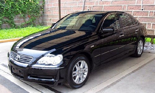  p>锐志(reiz)是日本丰田mark x车型国产后的名称,它于2005年10月在