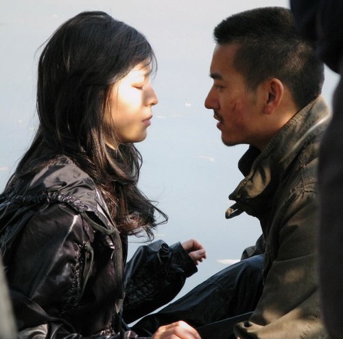  p>《a面b面》是浙江金球影业有限公司出品的一部喜剧电影,由 a