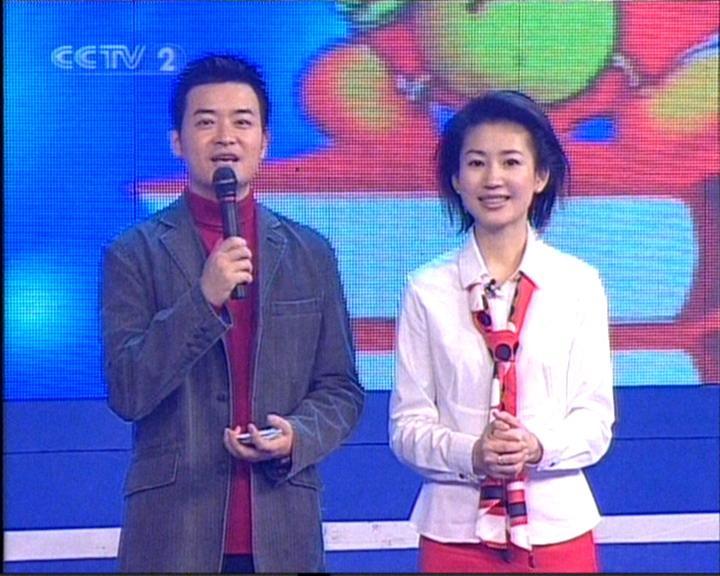  p>李佳明,1975年10月10日出生于新疆库尔勒,中共党员,中央广播电视总