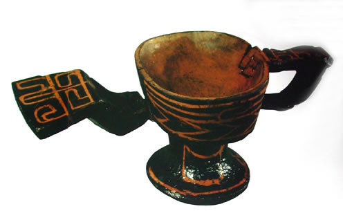彩绘几何纹单耳豆形杯