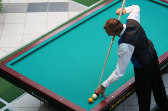  p> b>开伦台球 /b>起源于 a target="_blank" href="/item/法国