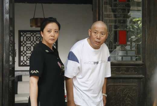  p data-id="gnbi8aebqd">《欢喜亲家》是由陈卫东编剧, a target="