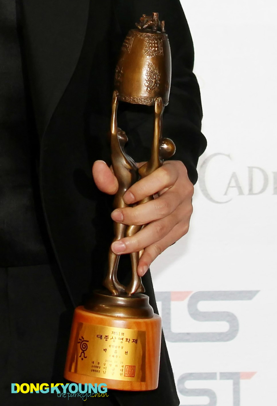  p>朴有天,1986年6月4日出生于韩国首尔,影视演员,歌手,词曲作者,毕业