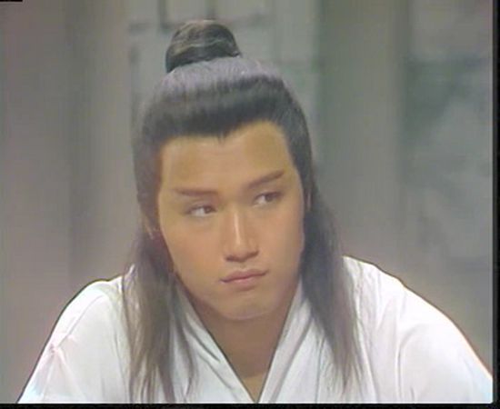  p>苗侨伟 i>(michael miu) /i>,1958年6月18日生于浙江省 a target="