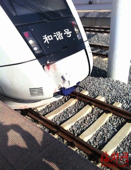 12·28福建d6305次动车撞人事故