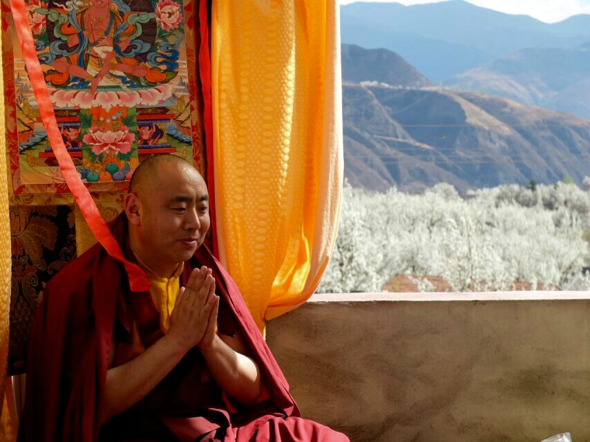 李西新甲旦真活佛