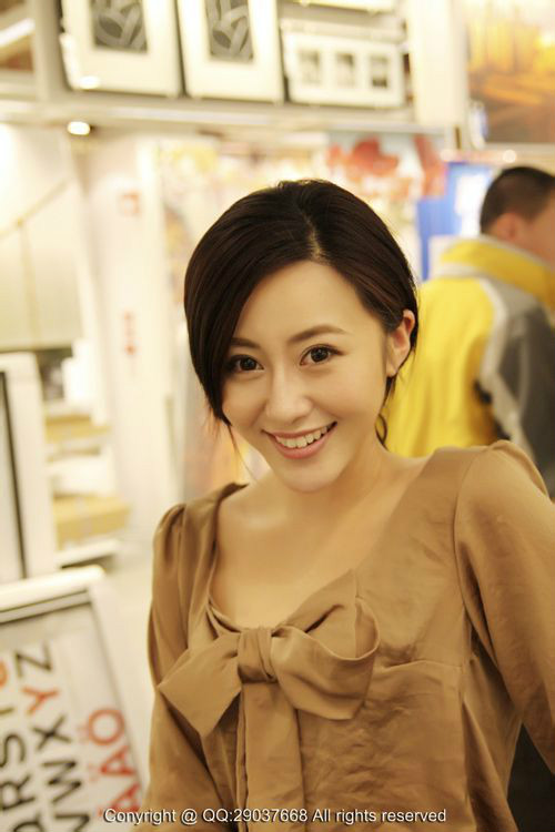  p data-id="gnrtkcawqi">付然,出生于北京.中国内地女演员.