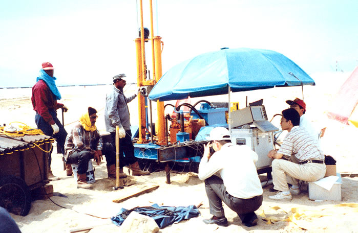  p>标准贯入试验(standard penetration test,spt)是 a href="#" data