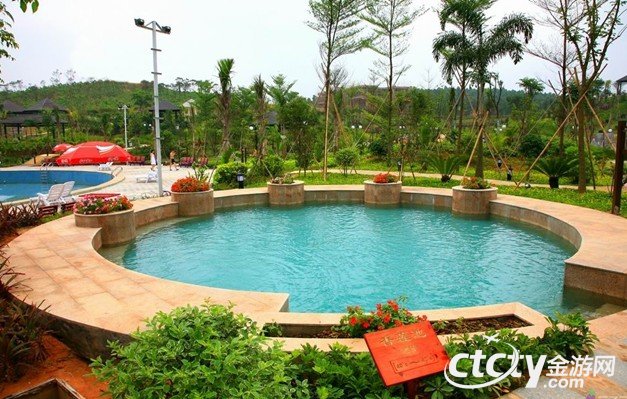  p>清新温矿泉度假区位于广东省清远市清新县三坑镇,景区5.