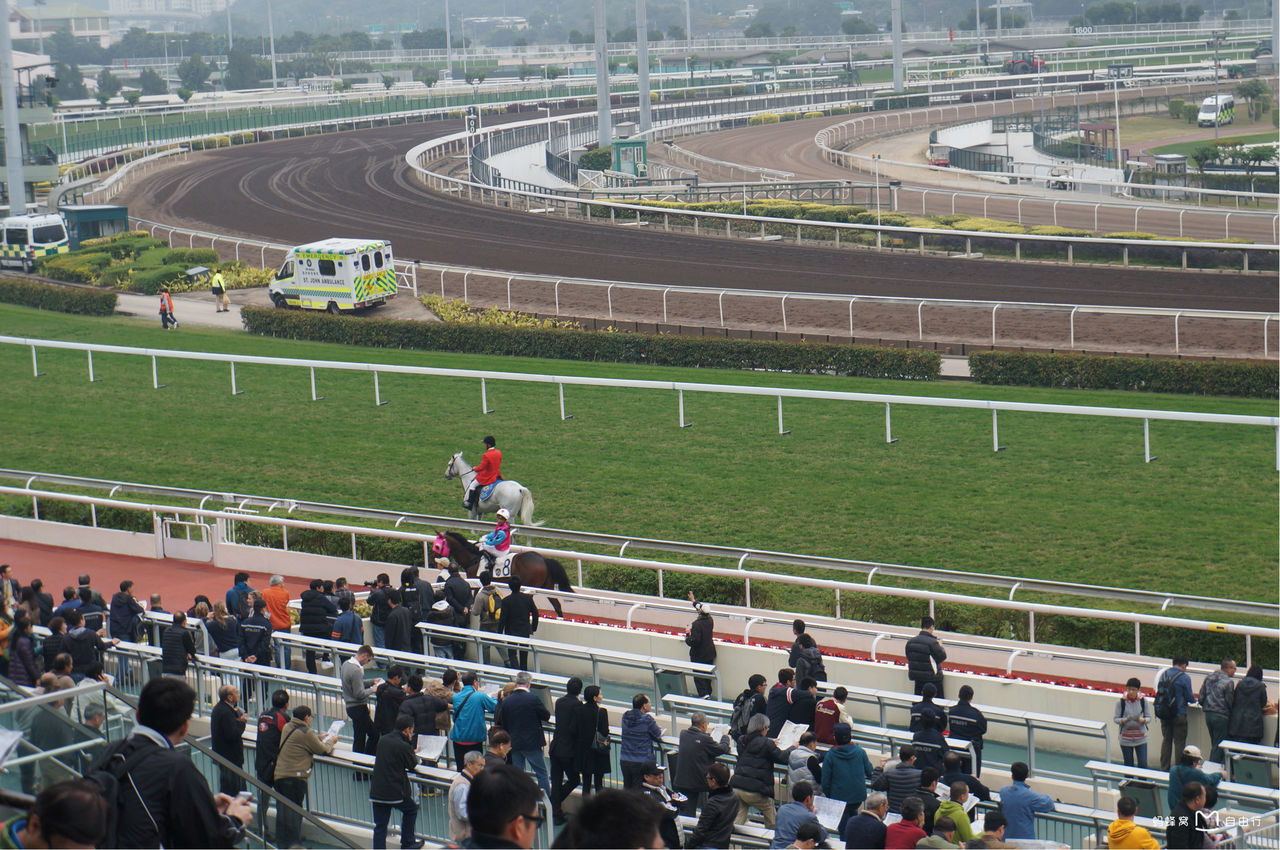  p>跑马地古称黄泥涌,又称快活谷.