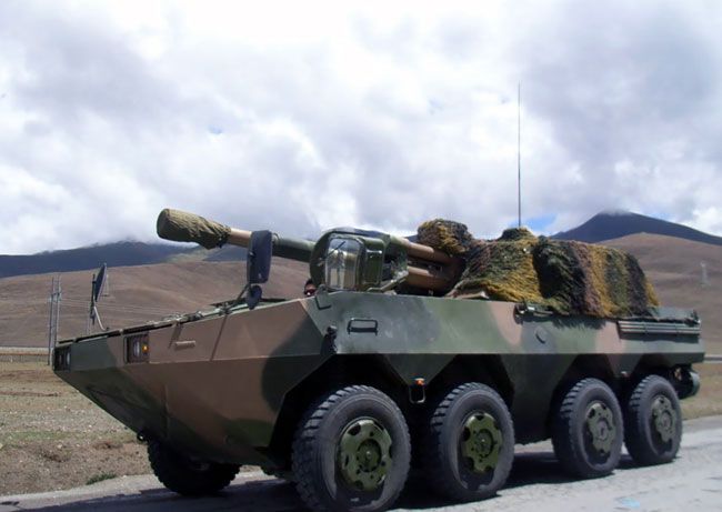 中国105毫米轮式自行突击炮