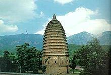  p data-id="gn5t3xz4kj">庆安寺塔,又称耒化塔,镇风宝塔,位于陕西省