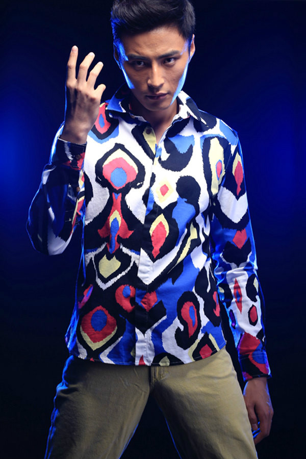  p>张尧(艺名张溯哲),中国内地新生代男演员,毕业于上海戏剧学院表演