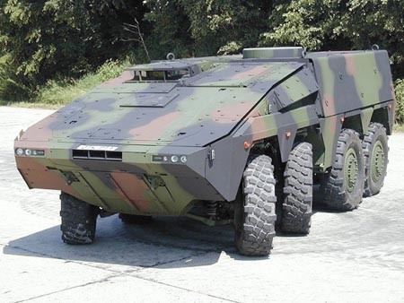  p data-id="gnwkd8gc9s">"拳击手"装甲运兵车为 a target="_blank"