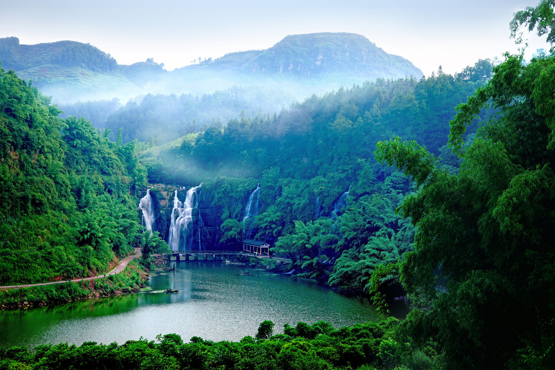  p>万盛青山湖湿地公园(the green mountain lake wetland park) /p> 