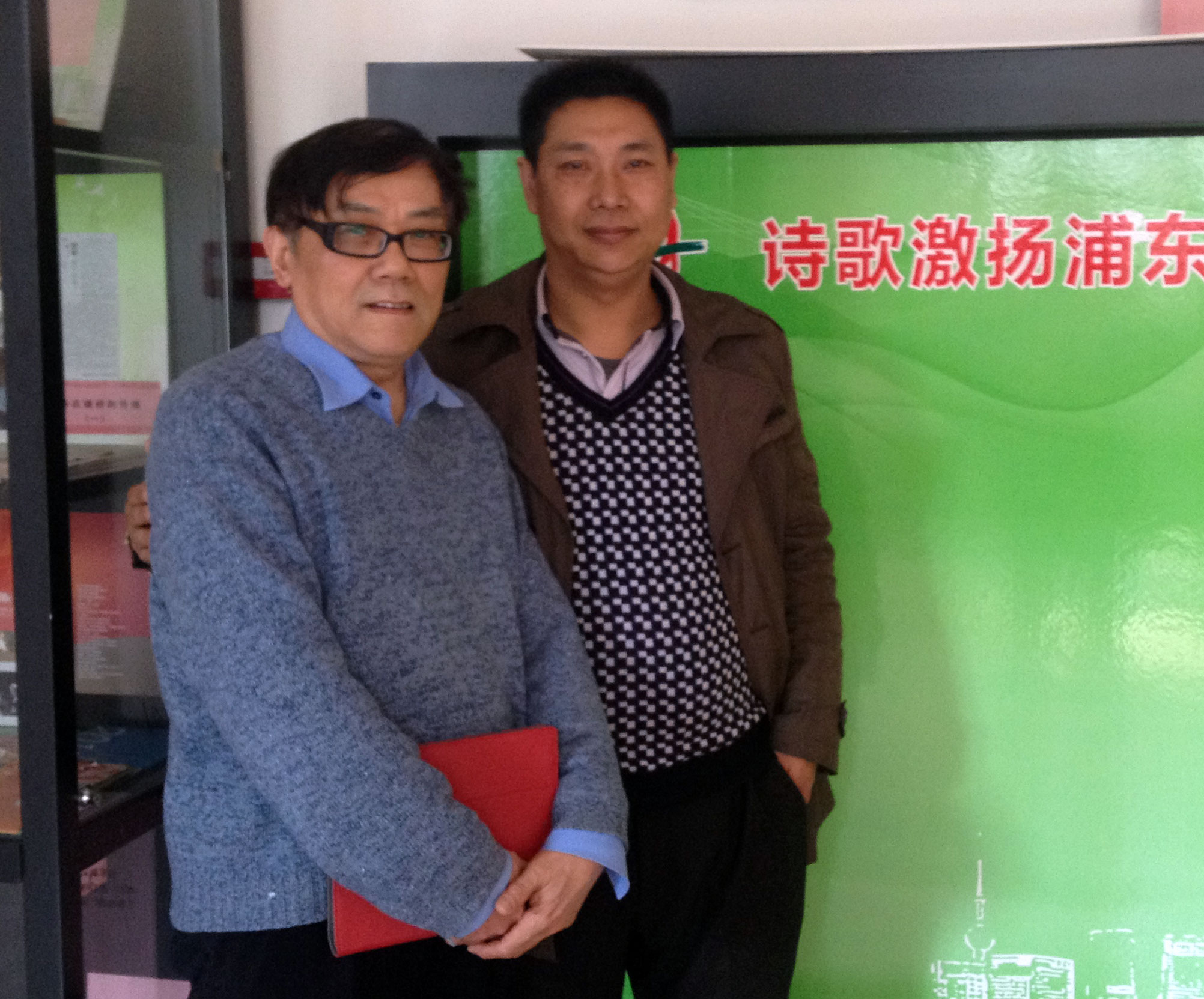  p>许云龙,原名许云翠,中国现当代诗坛最具活跃的青年 a target="