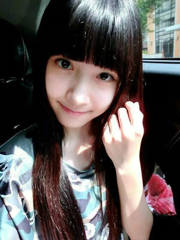  p>sandy&mandy是2015年网络上最具人气的刚年满18岁的 a href="