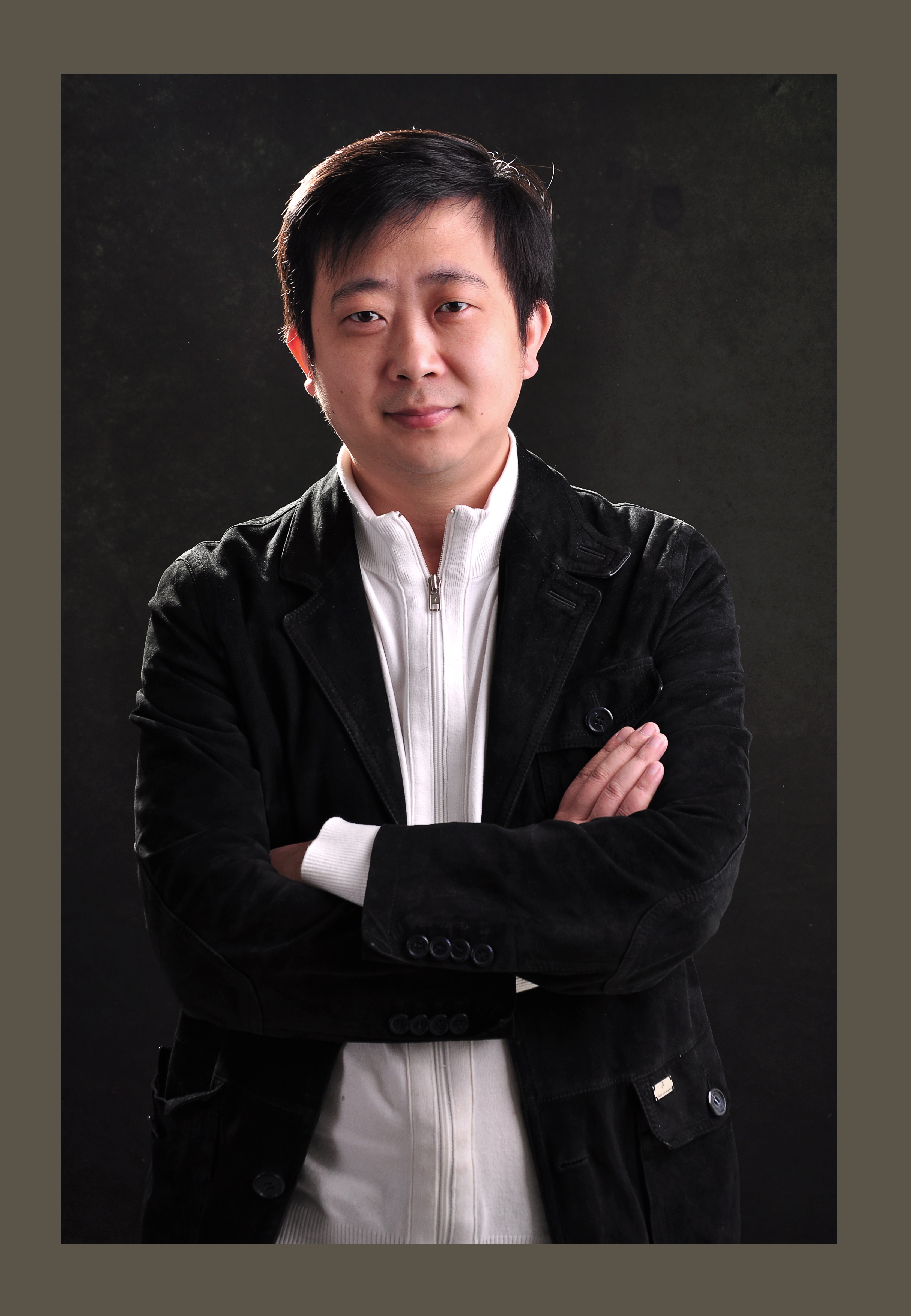  p>曾宇,1977年生于江西丰城市,长沙理工大学毕业,中国著名陈年白酒