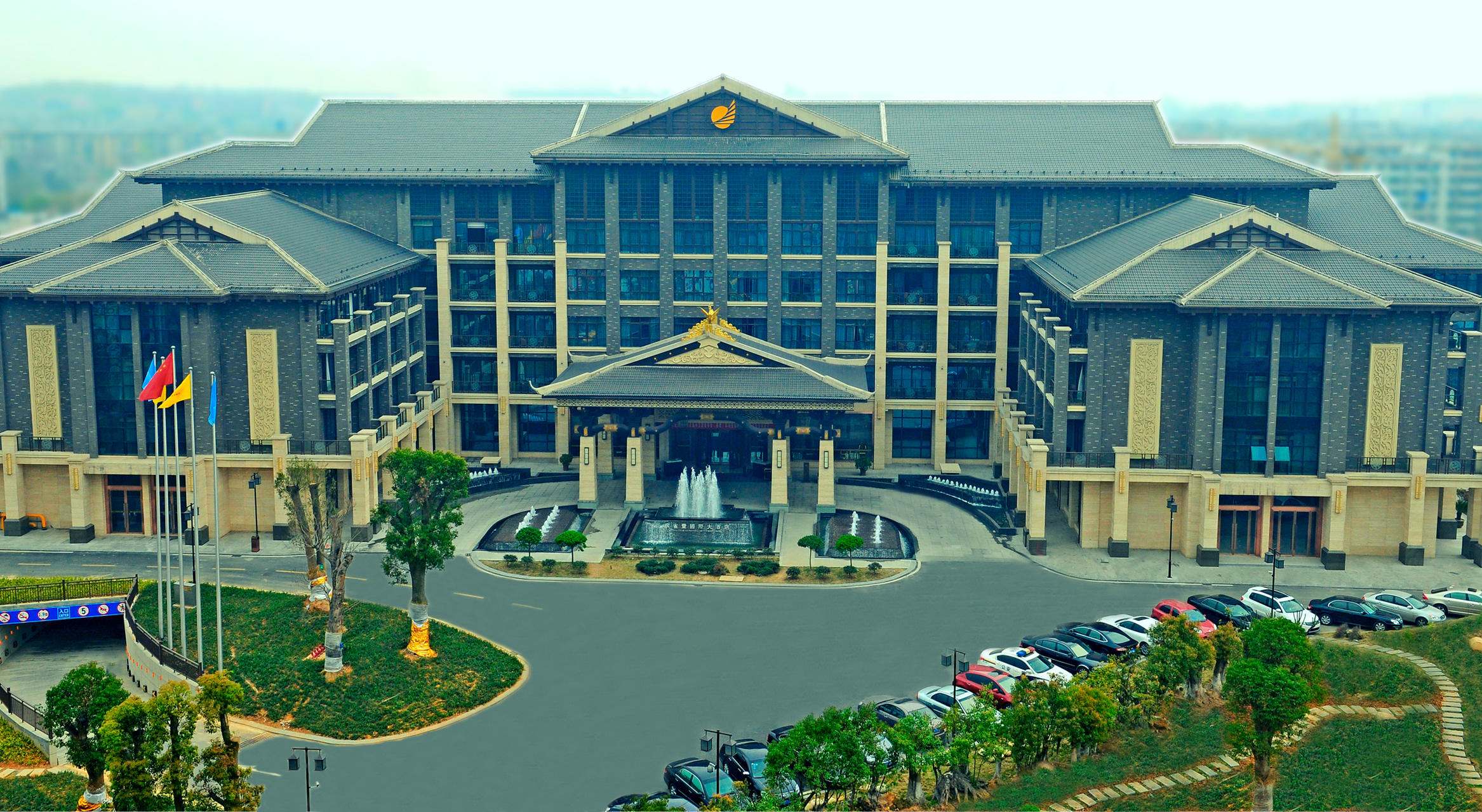  p>安徽铜雀台开元国际大酒店是由安徽井湖实业集团在铜陵市倾力打造