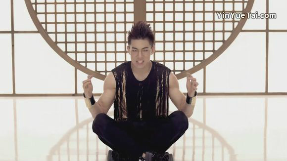  p>中泽祥(casper),原名储晓祥.