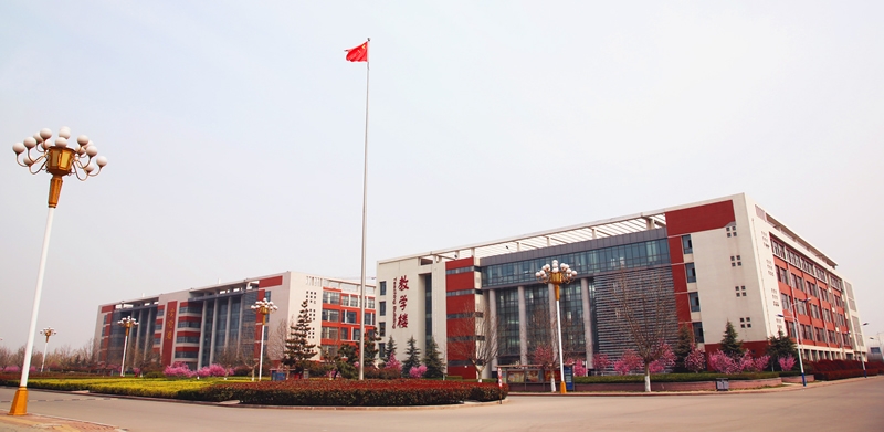 山东医学高等专科学校济南校区