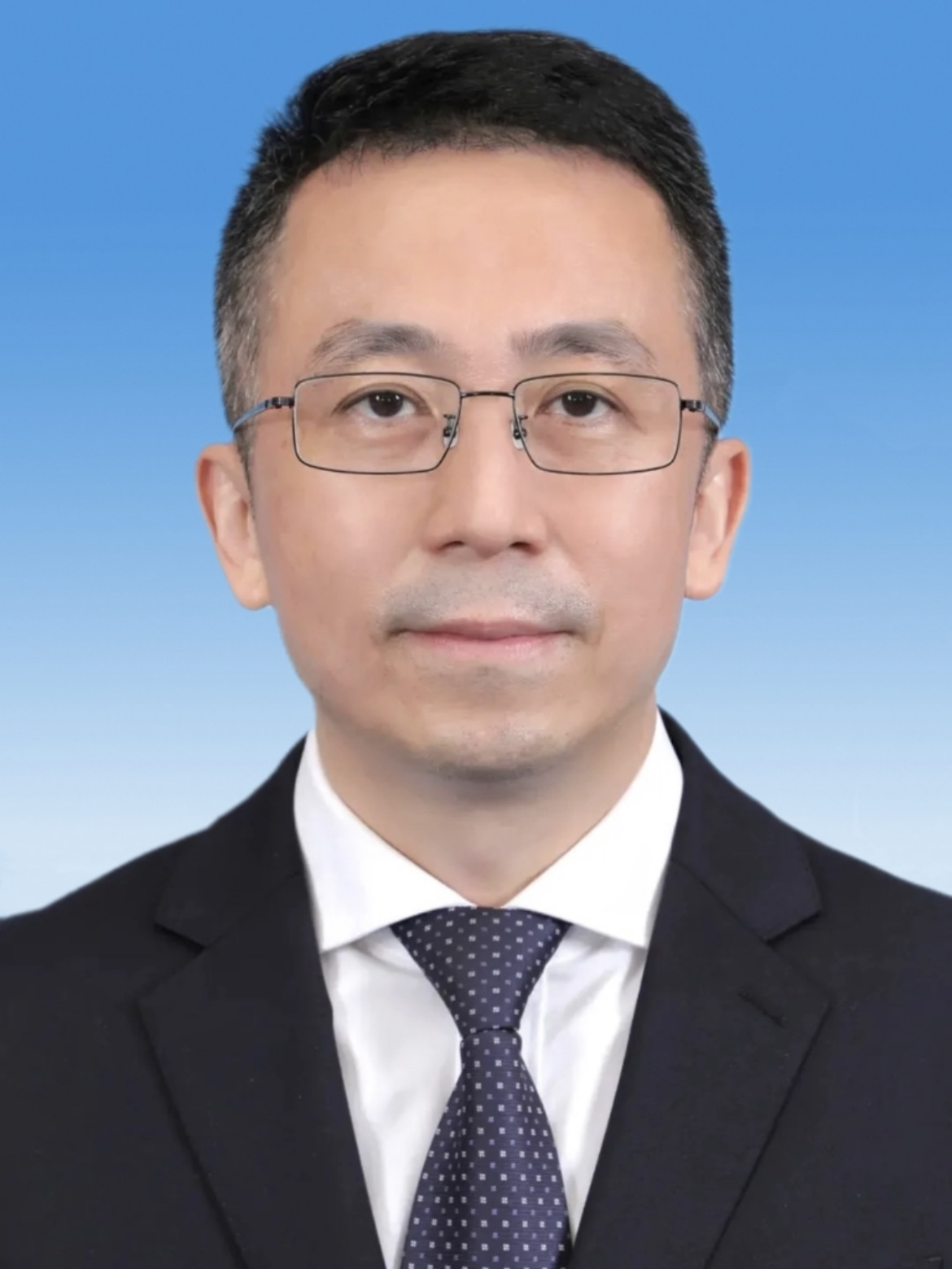  p data-id="gnxa3vhfzs">江智涛,男,汉族,1973年4月生,广东河源人