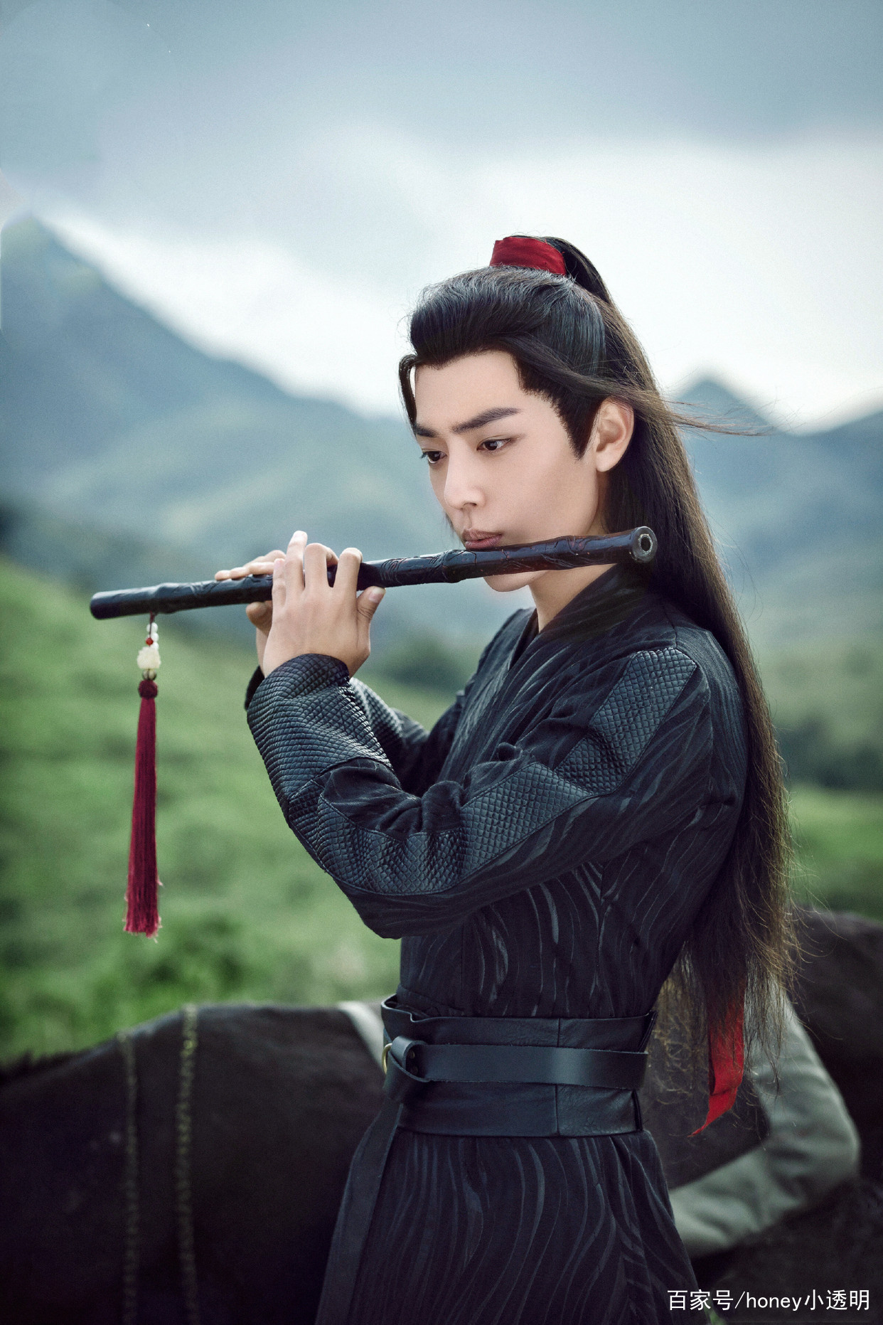 陳情令 肖战 肖戦 写真集 REWIND 倒带 61FuC5qofgL._UF350,350_QL50_.jpg