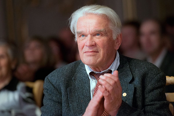 路德维希·法捷耶夫