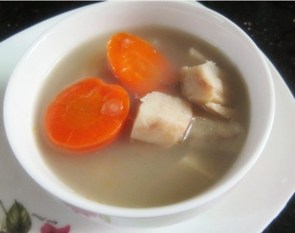 胡萝卜玉米粉葛汤