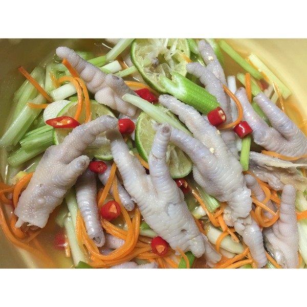 柠檬泡鸡脚