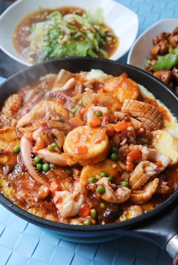  p>菜名,主要原料为 a target="_blank" href="/item/日本豆腐