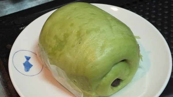  p>抹茶小馒头,是一道家常主食,制作原料主要有中筋面粉,砂糖等. /p>