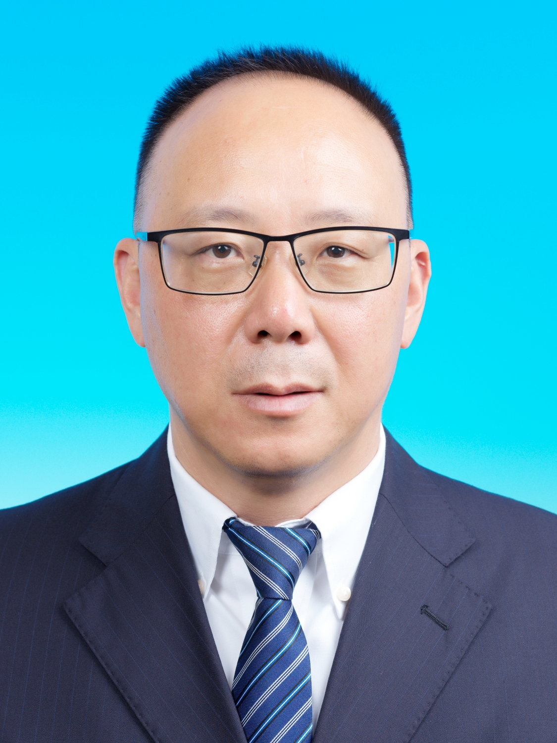 data-ctrid="sin7cbx68h5w">现任桐庐县新合乡党委书记,一级