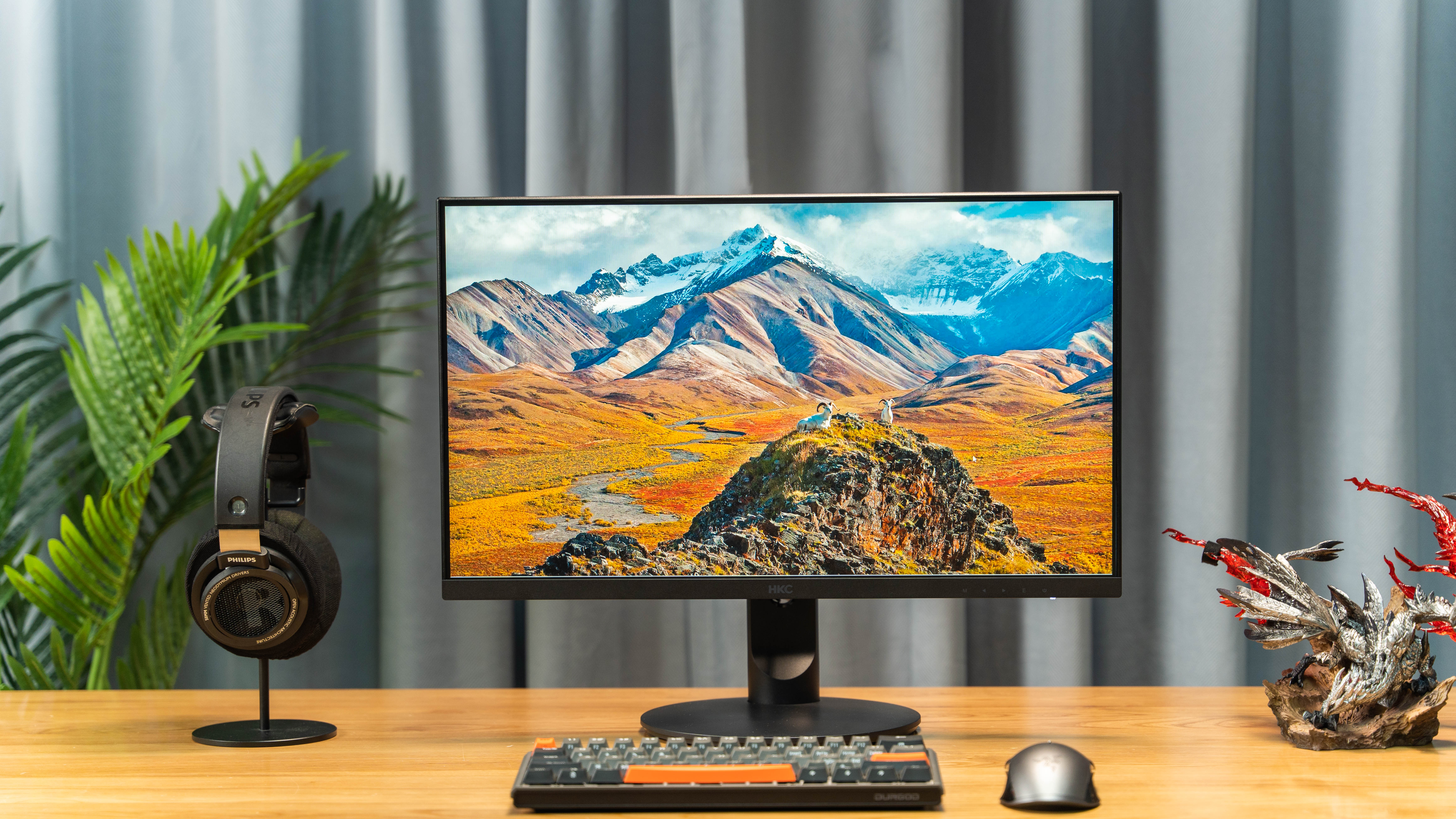 8英寸的护眼办公显示器,它通过了sgs低蓝光认证,并采用dc调光不闪屏