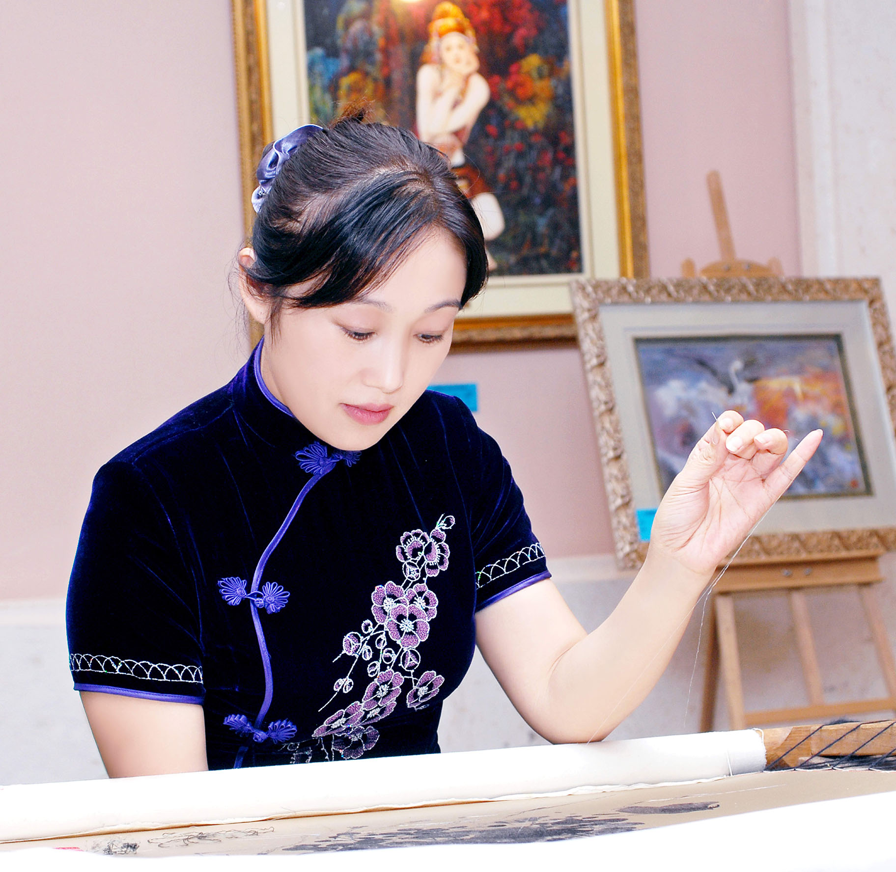 姚惠芬,1967年出生,苏绣艺术家<span class="ref" data