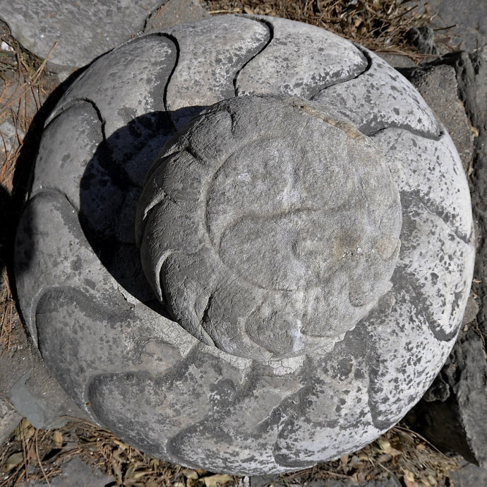 扬仁风是颐和园长廊邀月门北端的扇面殿