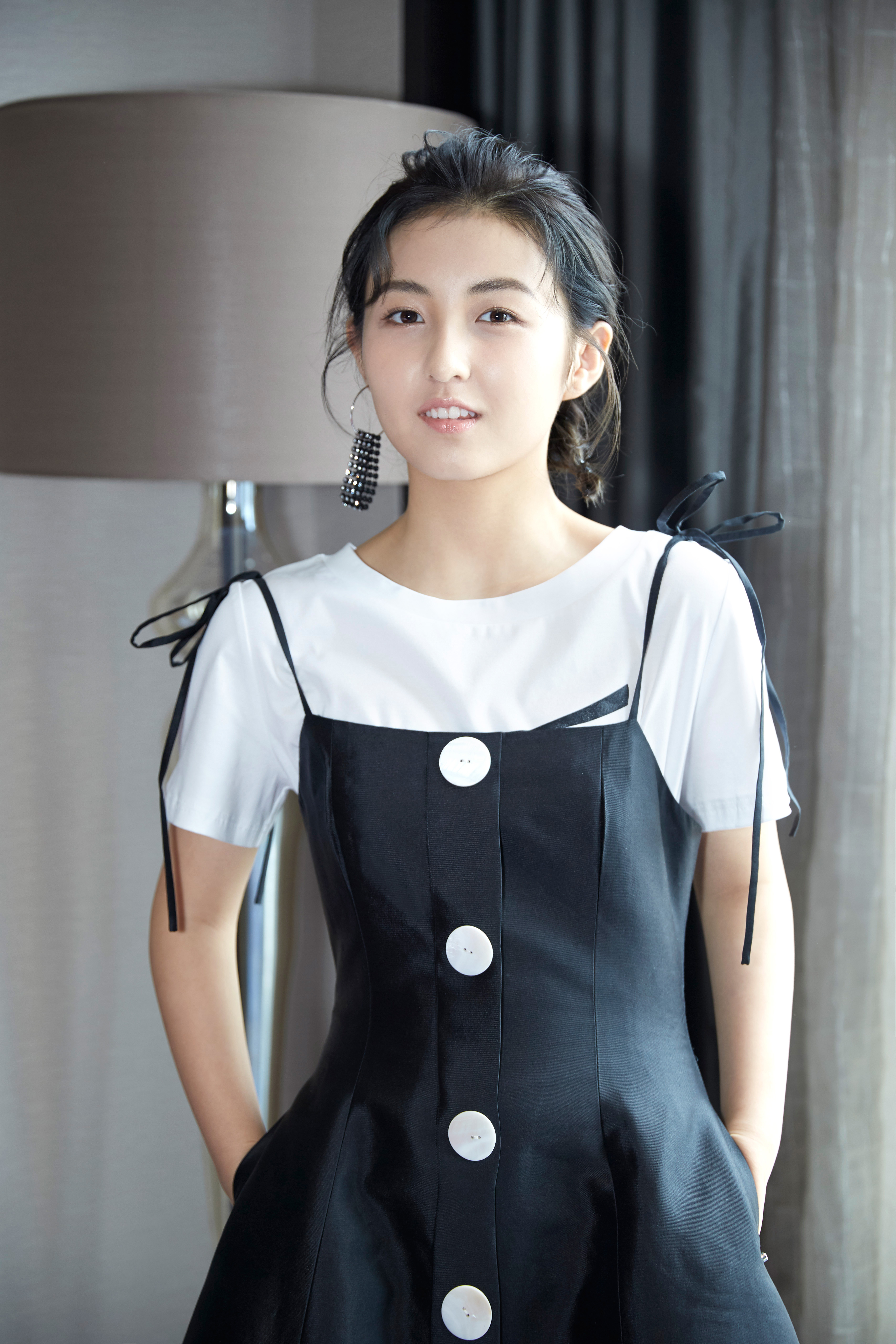  p>张子枫,2001年8月27日出生于河南省 a target="_blank" href="