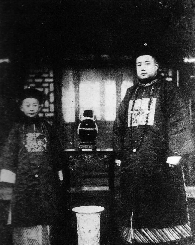  p data-id="go2e76gy3k">辛亥革命是指发生于中国农历辛亥年 i>(清 