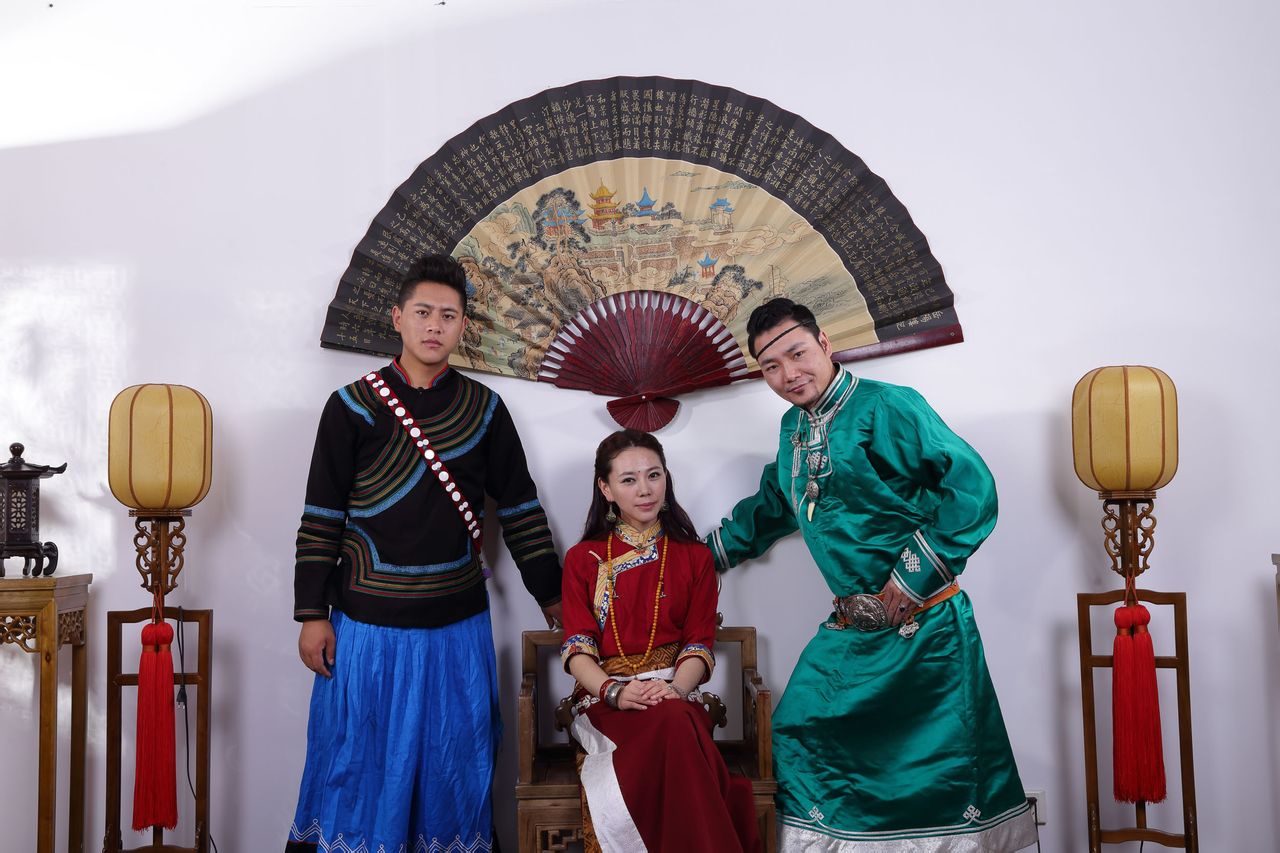 萨琪拉 /a>, a target="_blank" href="/item/格桑西曼">格桑西曼 /a>